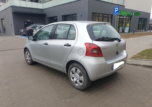 Toyota Yaris cena 10000 przebieg: 278358, rok produkcji 2007 z Łódź małe 326